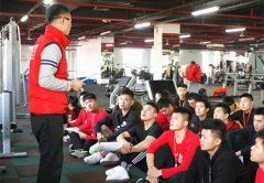 深圳健身教练培训学校学费一般收多少钱?揭露80%不知道的费用“黑幕”